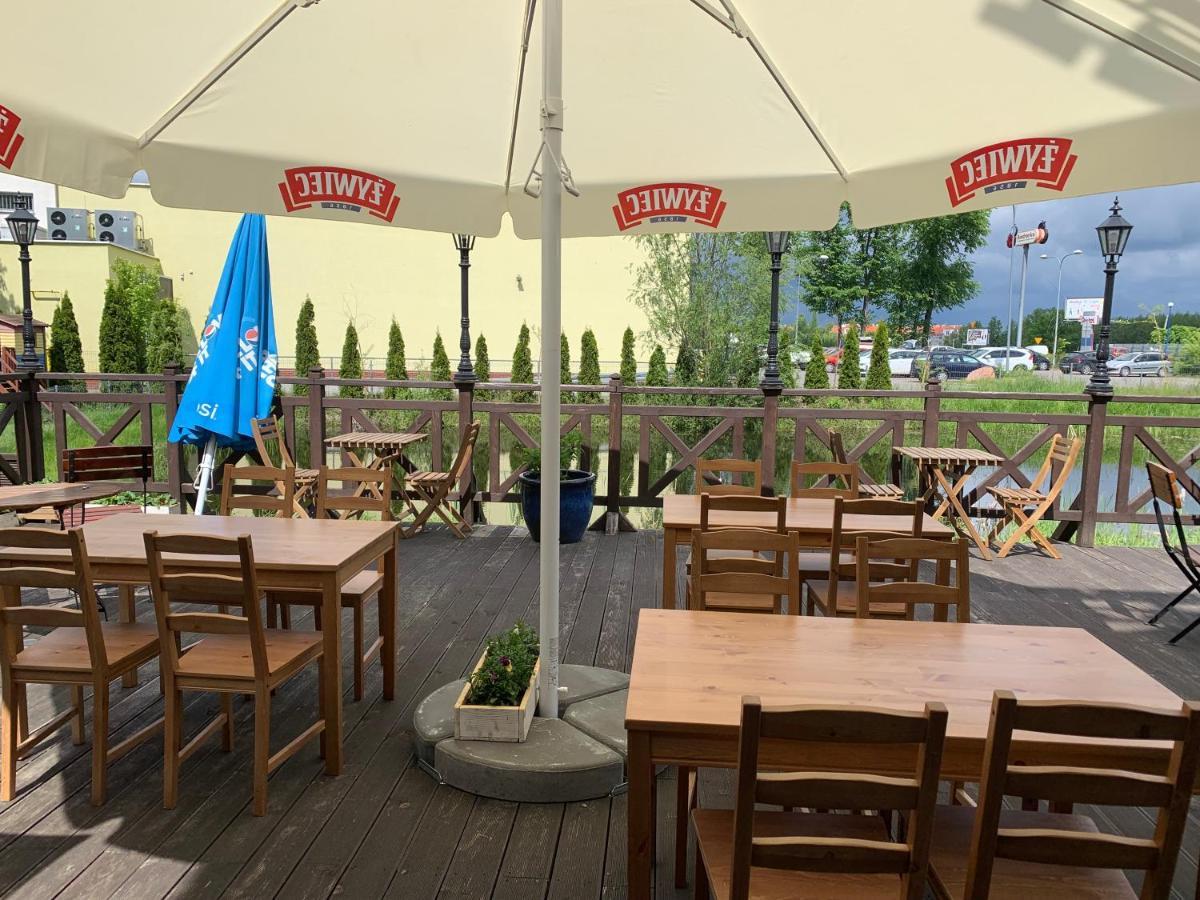 Hotel Tyrol I Restauracja Zycie Gruzji Osielsko Экстерьер фото