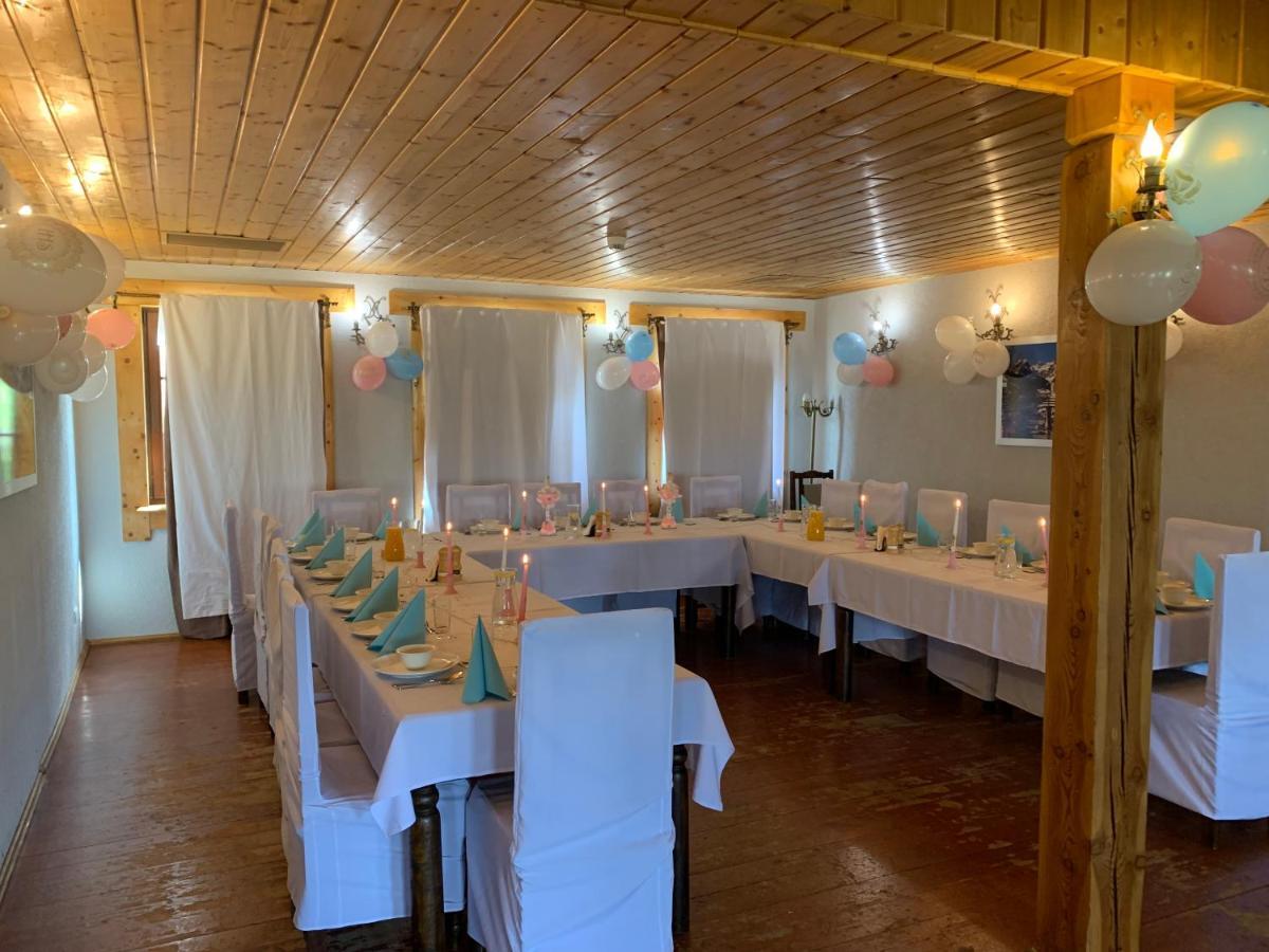 Hotel Tyrol I Restauracja Zycie Gruzji Osielsko Экстерьер фото